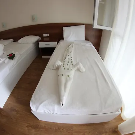 Hotel Adora Side 3*